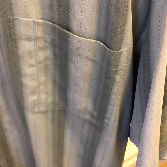 Tommy Bahama large button down short sleeve shirt - Picture 7 of 8